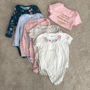 Carters 24mo bodysuits - baby / toddler girl